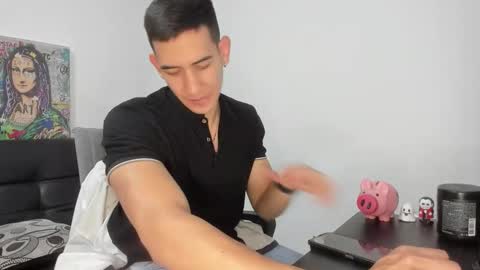 mike3xxx online show from 11-08-25, 08:25