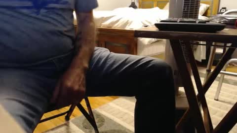 Snapshot of mike694fun chatting on 10-03-25, 02:58 mike694fun online show from 10-03-25, 02:58