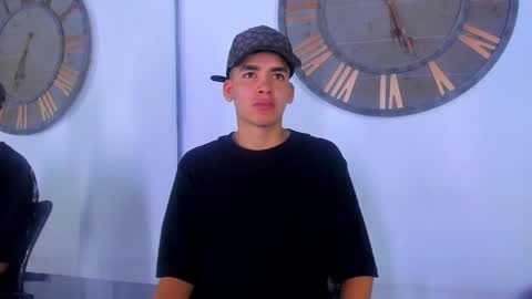 Mike 0233 online show from 01-11-25, 08:22