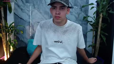 Mike 0233 online show from 02-15-25, 11:28