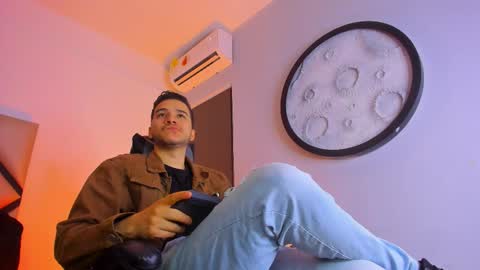 Mike  online show from 01-12-26, 11:59