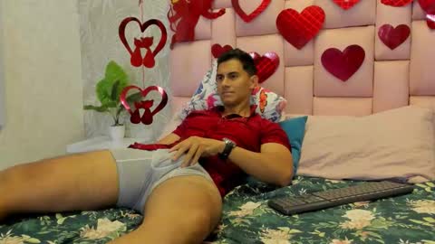 Snapshot of mike_conors chatting on 02-14-26, 01:57 Mike online show from 02-14-26, 01:57