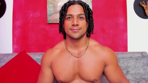 Snapshot of mike_estevess chatting on 12-20-24, 11:32   online show from 12-20-24, 11:32