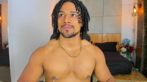 Snapshot of mike_estevess chatting on 01-31-25, 09:27   online show from 01-31-25, 09:27