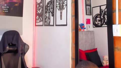 Snapshot of mike_kilian1 chatting on 02-08-26, 02:09 mike kilian1 online show from 02-08-26, 02:09