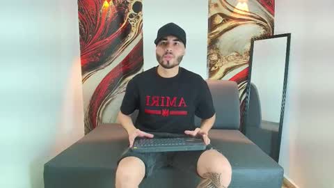 MIKE online show from 12-18-25, 07:42