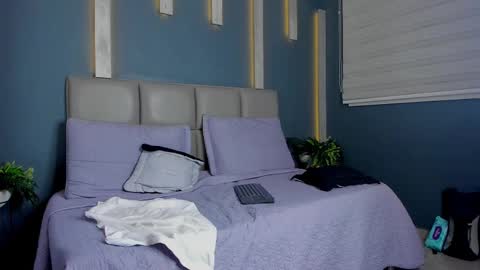 Snapshot of mikeblare chatting on 12-28-24, 10:23 Mike Blare online show from 12-28-24, 10:23