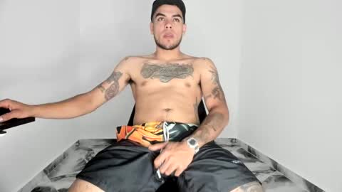 mikee_scooth online show from 11-16-25, 03:17