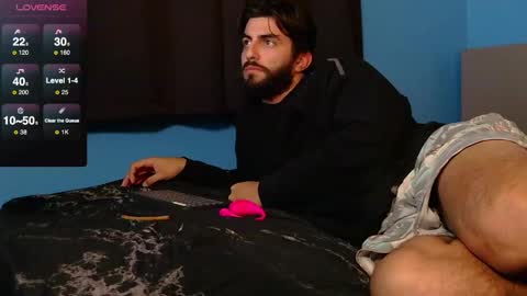 Snapshot of mikehawk1589 chatting on 12-03-24, 04:36 mikehawk1589 online show from 12-03-24, 04:36