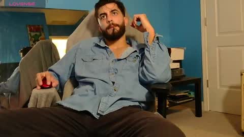 Snapshot of mikehawk1589 chatting on 01-04-25, 09:54 mikehawk1589 online show from 01-04-25, 09:54