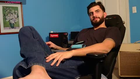 Snapshot of mikehawk1589 chatting on 01-10-25, 08:07 mikehawk1589 online show from 01-10-25, 08:07