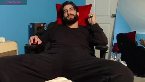 Snapshot of mikehawk1589 chatting on 02-13-25, 06:48 mikehawk1589 online show from 02-13-25, 06:48