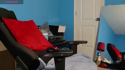 Snapshot of mikehawk1589 chatting on 02-21-25, 07:56 mikehawk1589 online show from 02-21-25, 07:56