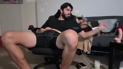 Snapshot of mikehawk1589 chatting on 09-19-25, 03:30 mikehawk1589 online show from 09-19-25, 03:30