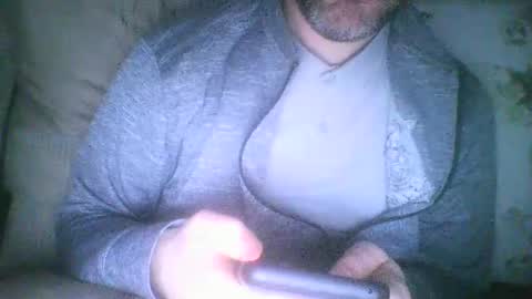 mikehockishuge9 online show from 01-07-25, 04:05