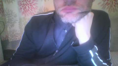 mikehockishuge9 online show from 01-22-25, 11:32