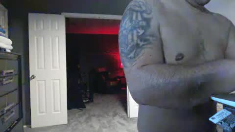 mikehtxxx1219 online show from 01-28-25, 12:47