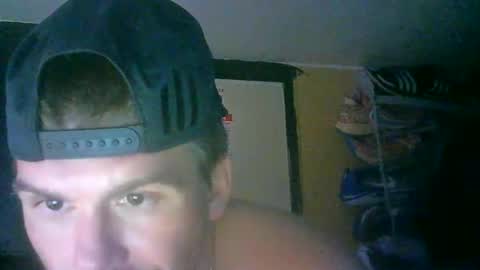 Snapshot of mikemike11k chatting on 01-10-25, 10:17 mikemike11k online show from 01-10-25, 10:17