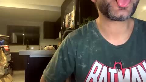 Snapshot of miker1239 chatting on 12-18-24, 03:26 miker1239 online show from 12-18-24, 03:26