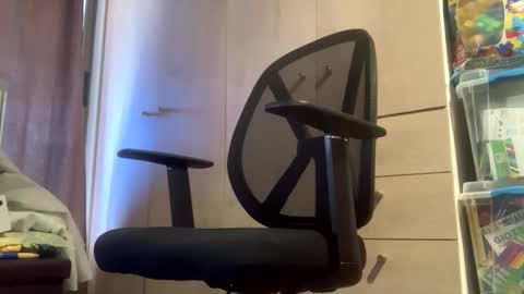 Snapshot of miker1239 chatting on 10-05-25, 07:01 miker1239 online show from 10-05-25, 07:01