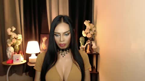 Mistress MikeyAlawi online show from 02-02-25, 02:24