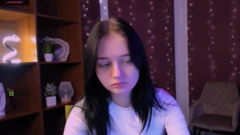 miki_ti online show from 11-11-25, 06:02