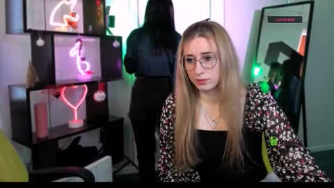 miki_ti online show from 01-12-26, 12:32