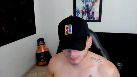 MIKKE online show from 10-01-25, 01:17