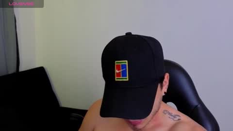 MIKKE online show from 02-20-26, 02:39