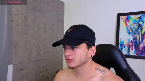 Snapshot of mikke_love chatting on 06-07-26, 02:10 MIKKE online show from 06-07-26, 02:10