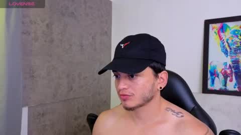 Snapshot of mikke_love chatting on 06-16-26, 01:36 MIKKE online show from 06-16-26, 01:36