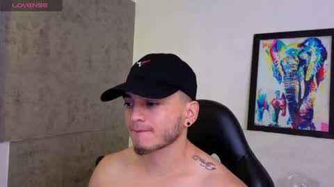 Snapshot of mikke_love chatting on 06-19-26, 03:05 MIKKE online show from 06-19-26, 03:05