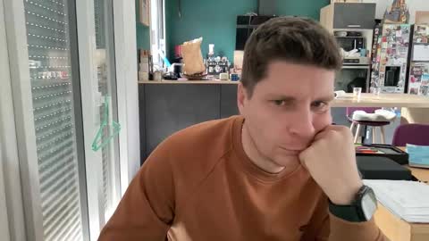 Snapshot of miklp8463 chatting on 02-03-26, 08:41 miklp8463 online show from 02-03-26, 08:41