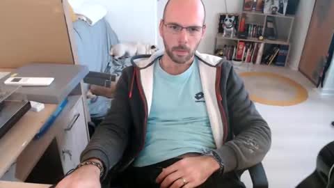 mikmik91 online show from 11-17-25, 11:27