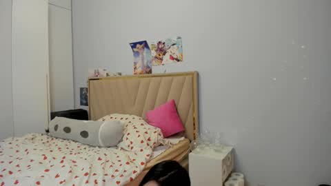 miko_moonn online show from 10-17-25, 03:53