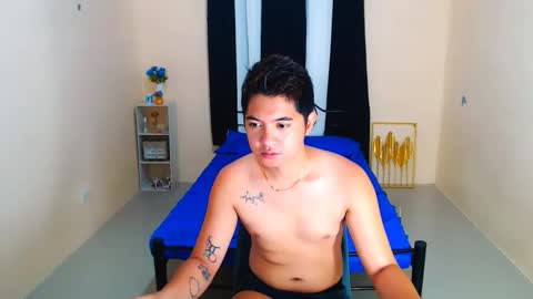 Snapshot of mikoanderson chatting on 10-16-25, 08:15 mikoanderson online show from 10-16-25, 08:15