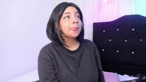   miku katsuragi  online show from 02-03-26, 05:16