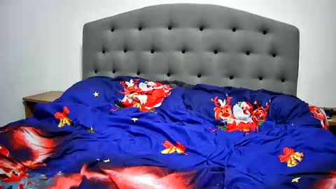 Mikyloveu online show from 12-19-24, 07:18