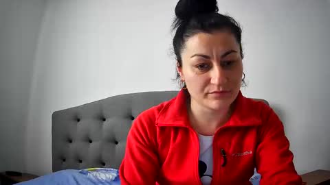 Mikyloveu online show from 02-27-25, 02:21