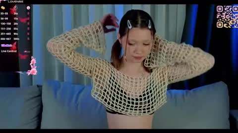 Milkiss online show from 11-21-25, 07:45