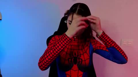 Milkiss online show from 12-05-25, 04:36