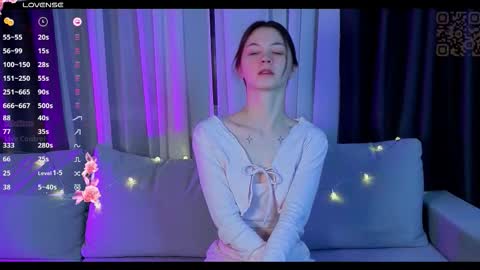 Milkiss online show from 12-17-25, 06:36