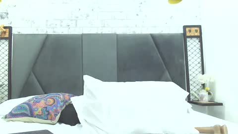 mila_adamss online show from 02-04-25, 08:38