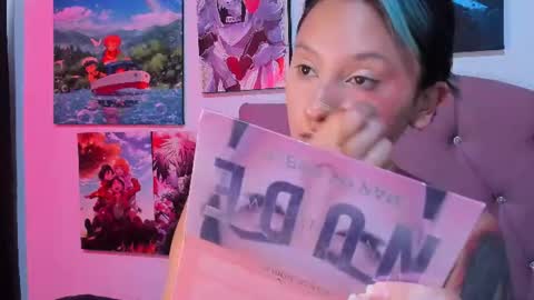 Snapshot of mila_nixon01 chatting on 07-12-26, 04:09 MILA online show from 07-12-26, 04:09