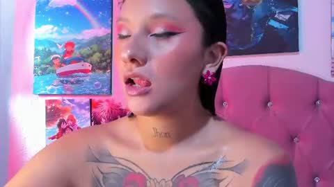 Snapshot of mila_nixon01 chatting on 07-26-26, 05:53 MILA online show from 07-26-26, 05:53