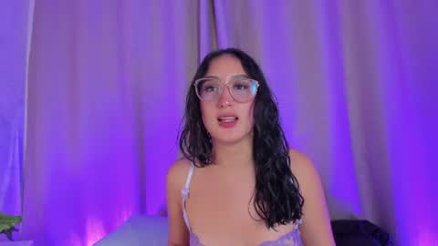 Snapshot of mila_noir chatting on 06-30-26, 03:18 Camila online show from 06-30-26, 03:18