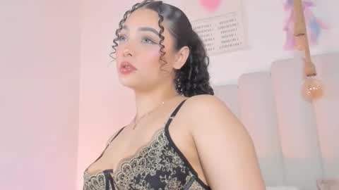 mila_stark333 online show from 02-27-26, 05:29