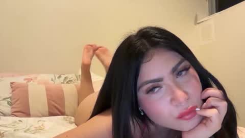 Snapshot of milaa008 chatting on 09-30-25, 08:52 milaa008 online show from 09-30-25, 08:52