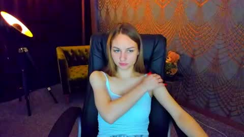 Snapshot of milaaddam chatting on 06-25-26, 06:29 Milla online show from 06-25-26, 06:29