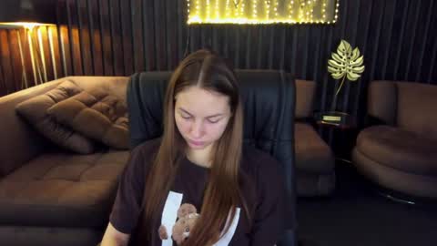 Snapshot of milaaddam chatting on 07-08-26, 05:34 Milla online show from 07-08-26, 05:34